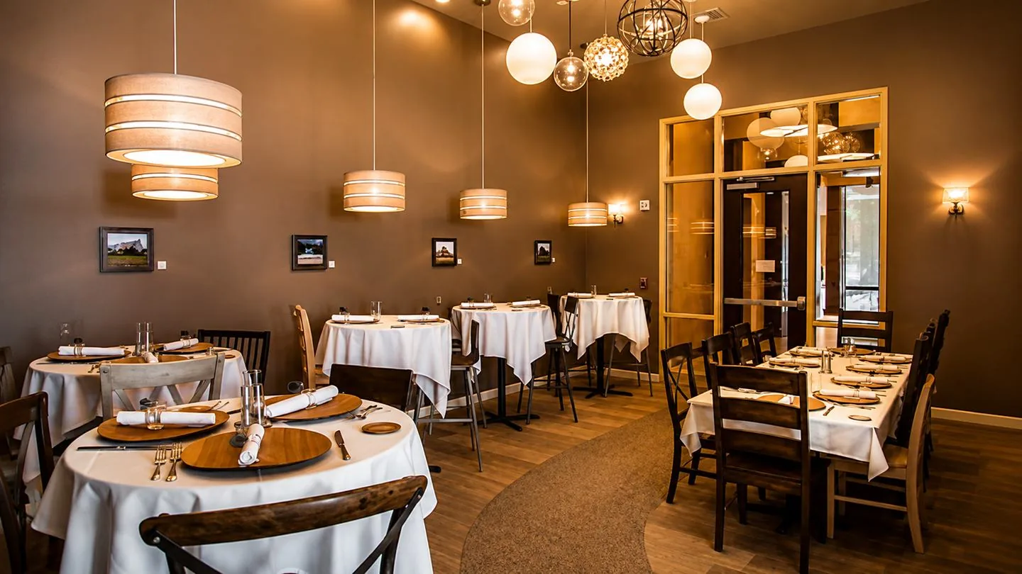 Lure Seafood & Grille